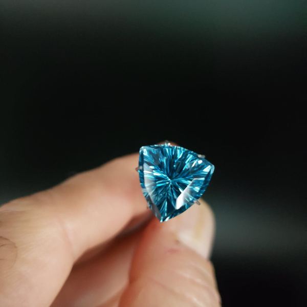 Electric Blue Topaz 8.30ct Triangular Cushion/Concave Brilliant Cut by World Class Cutter Mark Gronlund