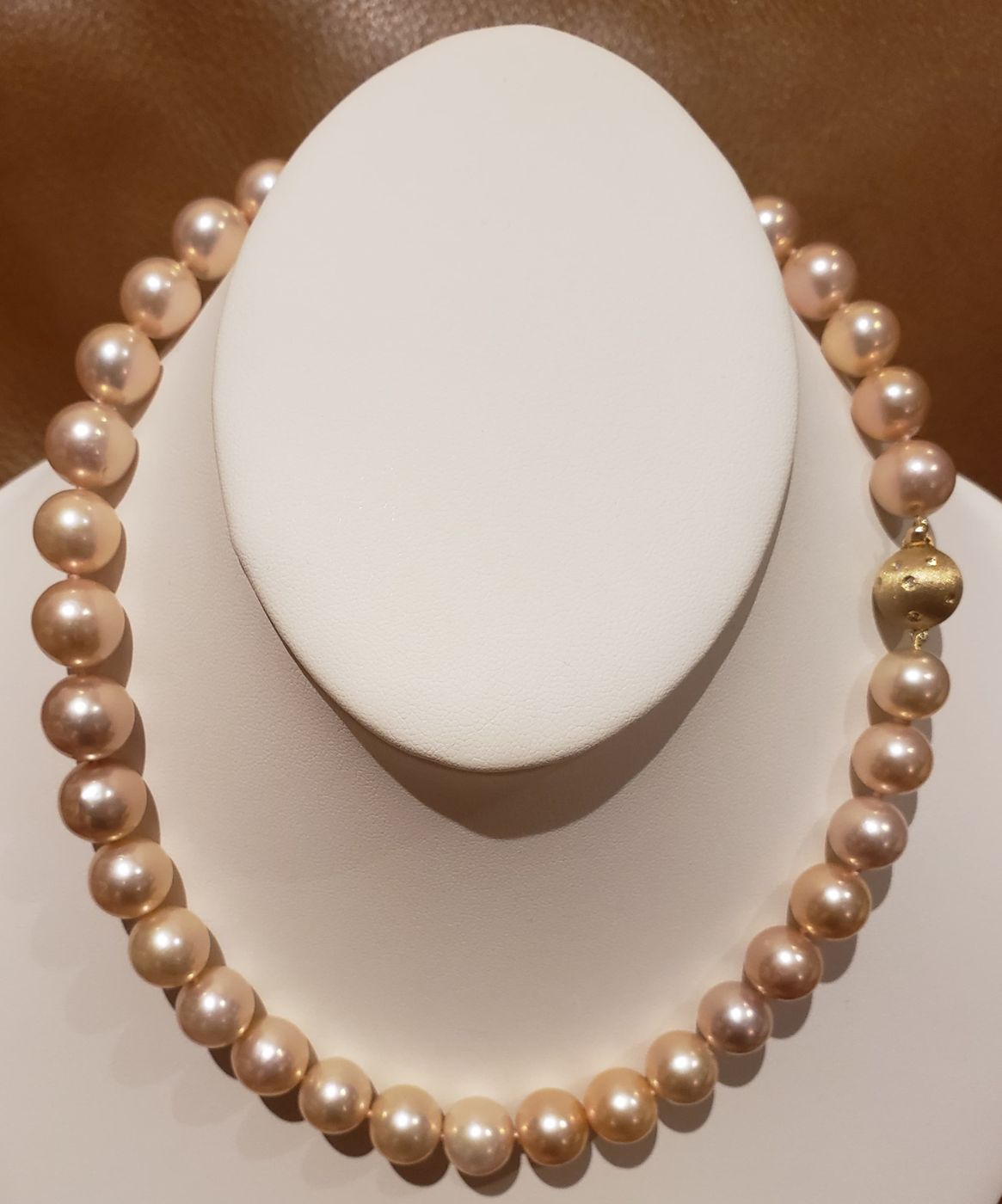 Estate Beautiful Rare Pink Champagne 11-13mm Clean Round Cultured Pearl 18 inch Necklace