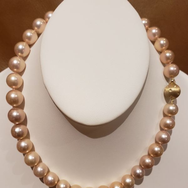 Estate Beautiful Rare Pink Champagne 11-13mm Clean Round Cultured Pearl 18 inch Necklace