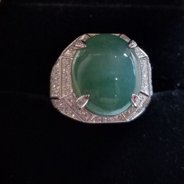 Rare 14ct GIA Certified Green Jadeite Ring in 18kt Gold Custom Mounting with 1.85ct of Diamonds