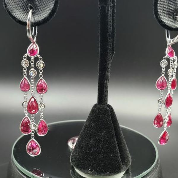 Very Rare 15.5twct GIA Certified Burmese Ruby Chandelier Earrings with 0.92ct Diamonds