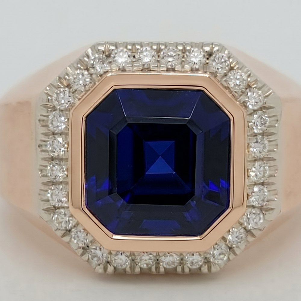 Men's ring with a 9.1 carat asscher-cut vivid blue tanzanite, bezel set in pink gold with a diamond halo
